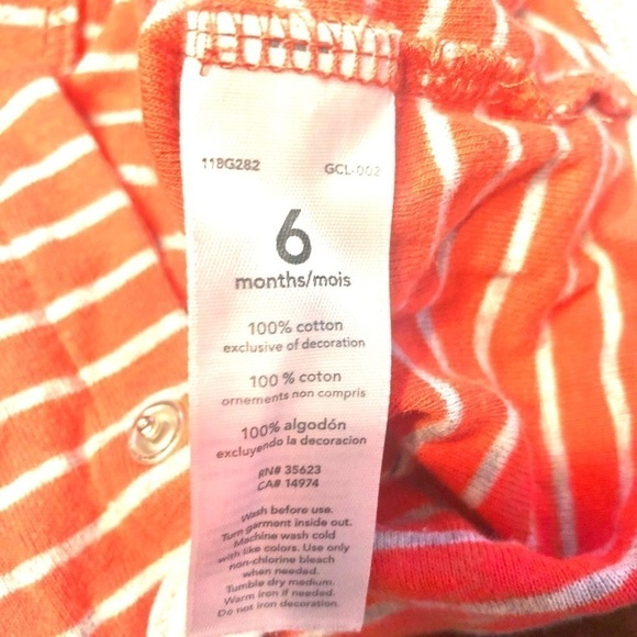 2 Carter’s Size 6 Month Rompers - Picture 4 of 8